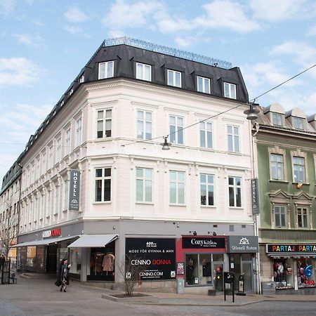 Hotell Aston คาร์ลส์ครูนา ภายนอก รูปภาพ