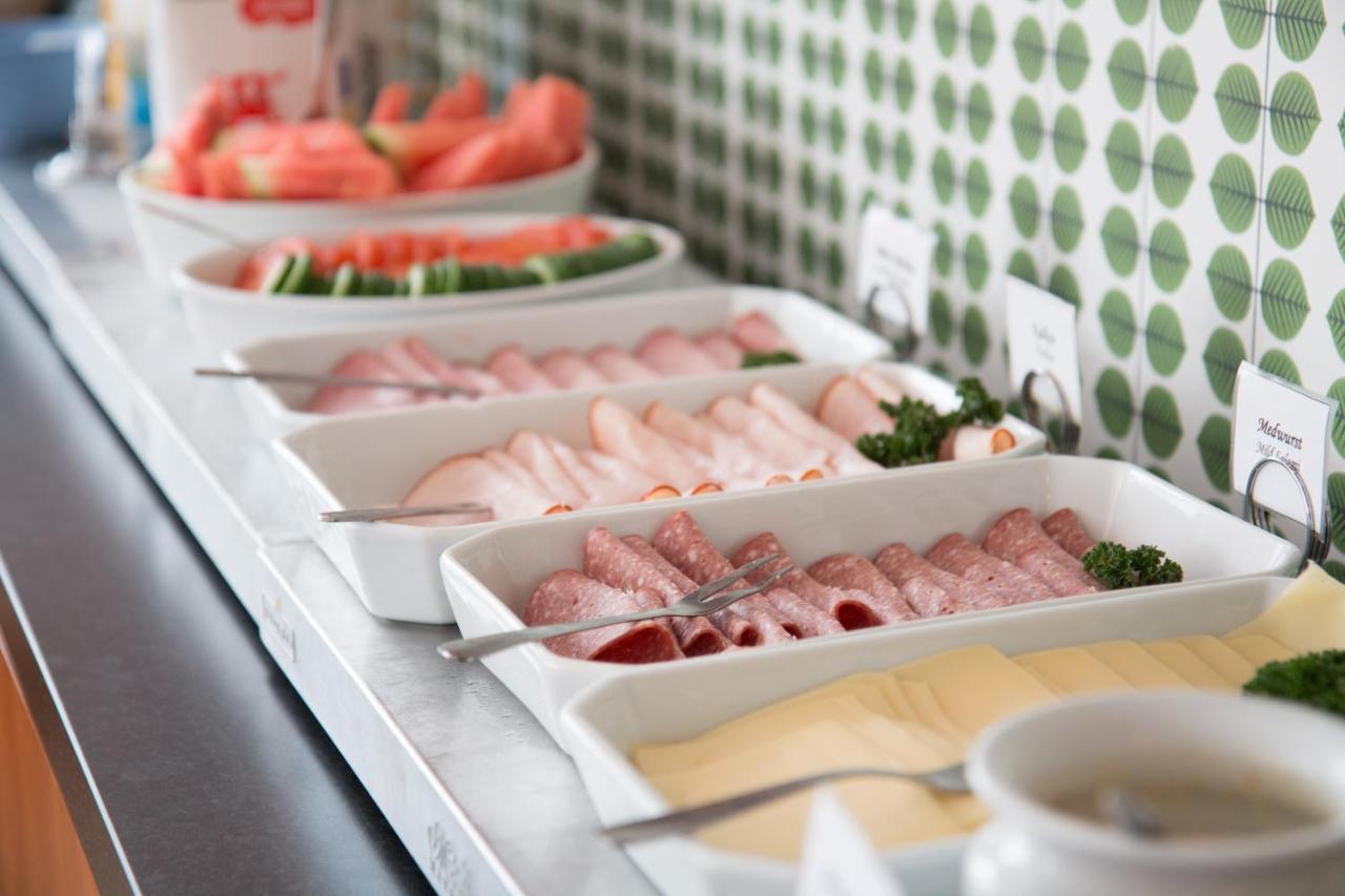 Hotell Aston คาร์ลส์ครูนา ภายนอก รูปภาพ